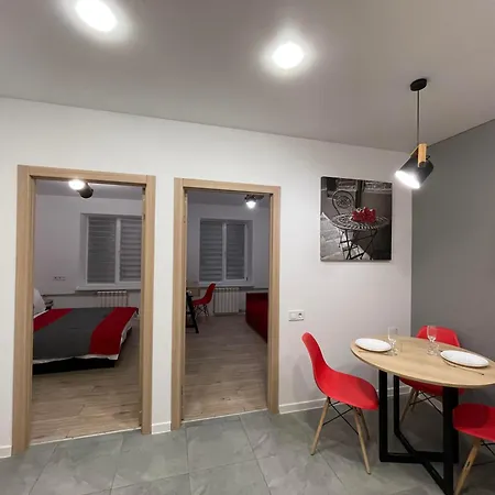 Apartment For Rent In The City Center Of Kharkiv K18 Elinaflats Exterior photo