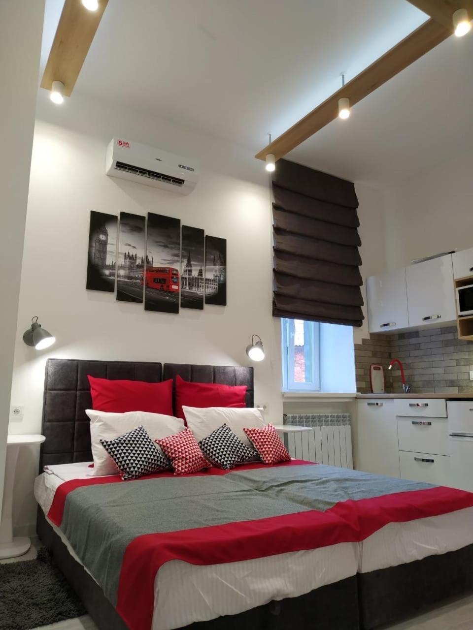 Apartment For Rent In The Center Of K18 Elinaflats *