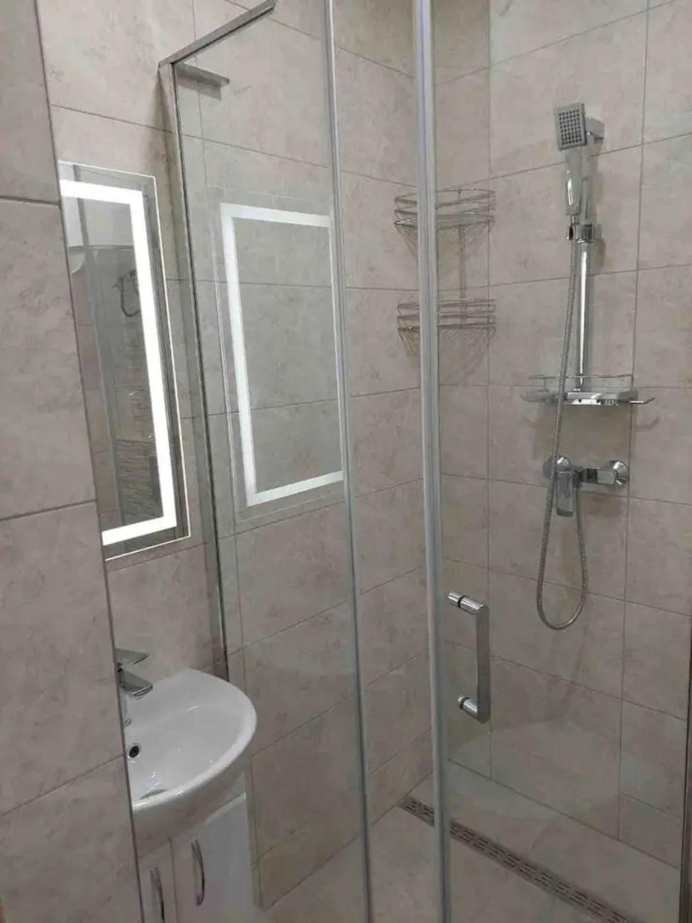 For Rent In The Center Of K18 Elinaflats * Kharkiv