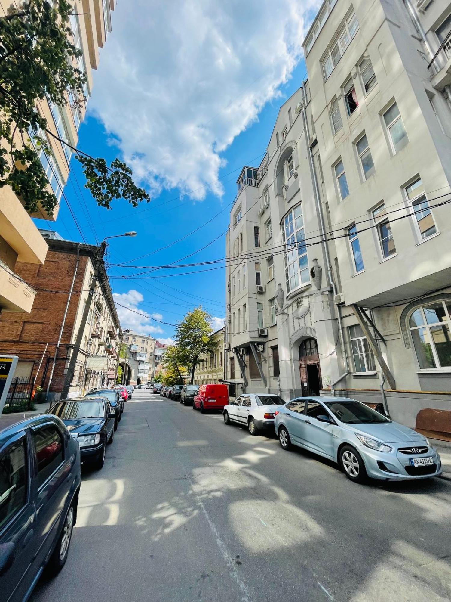 Apartment For Rent In The Center Of K18 Elinaflats Kharkiv
