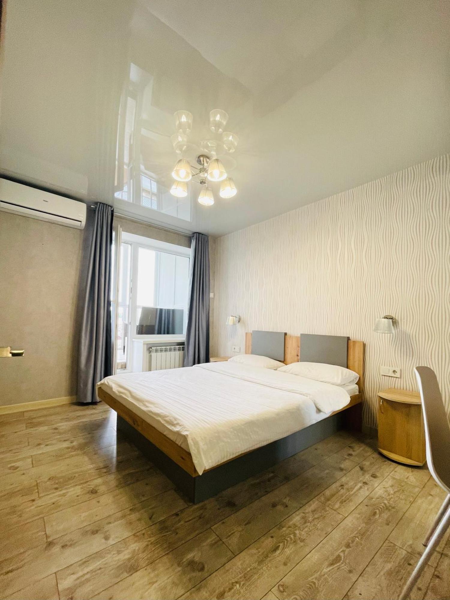 公寓 For Rent In The Center Of K18 Elinaflats 哈尔科夫